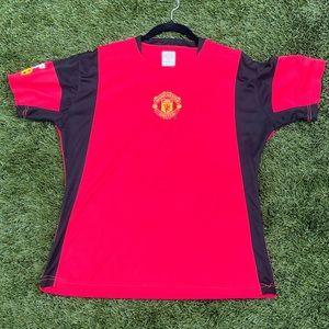 Manchester United men’s shirt size medium M